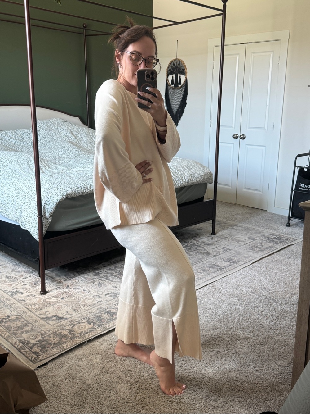 Amazon Cream Knit Lounge Set - Relaxed Top & Wide-Leg Pants - Picture 3 of 4